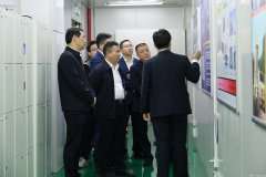 宜春市电子信息产业链招商小分队莅临开云手机站登录入口-开云online中国参观调研